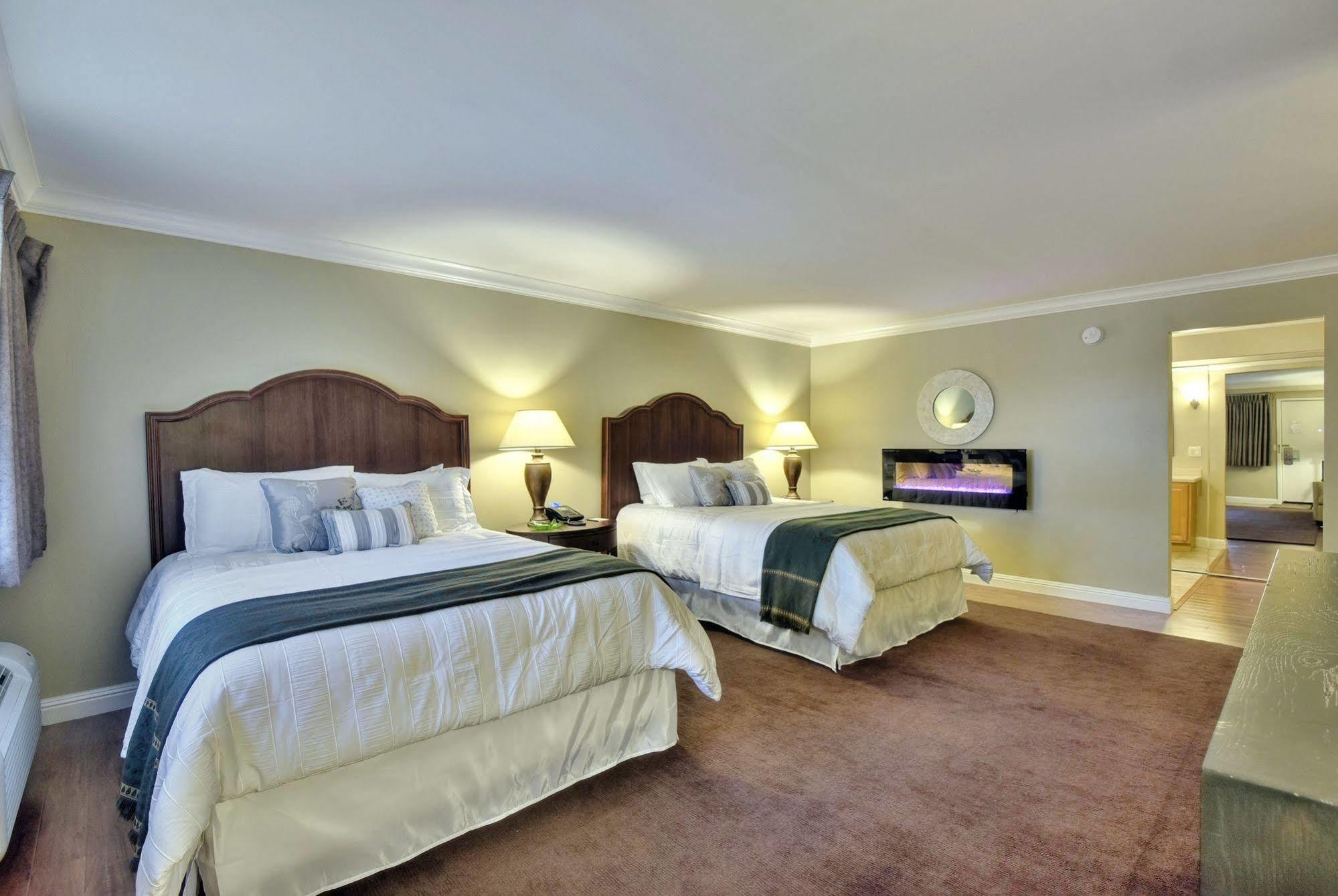 Stanford Terrace Inn パロ・アルト エクステリア 写真