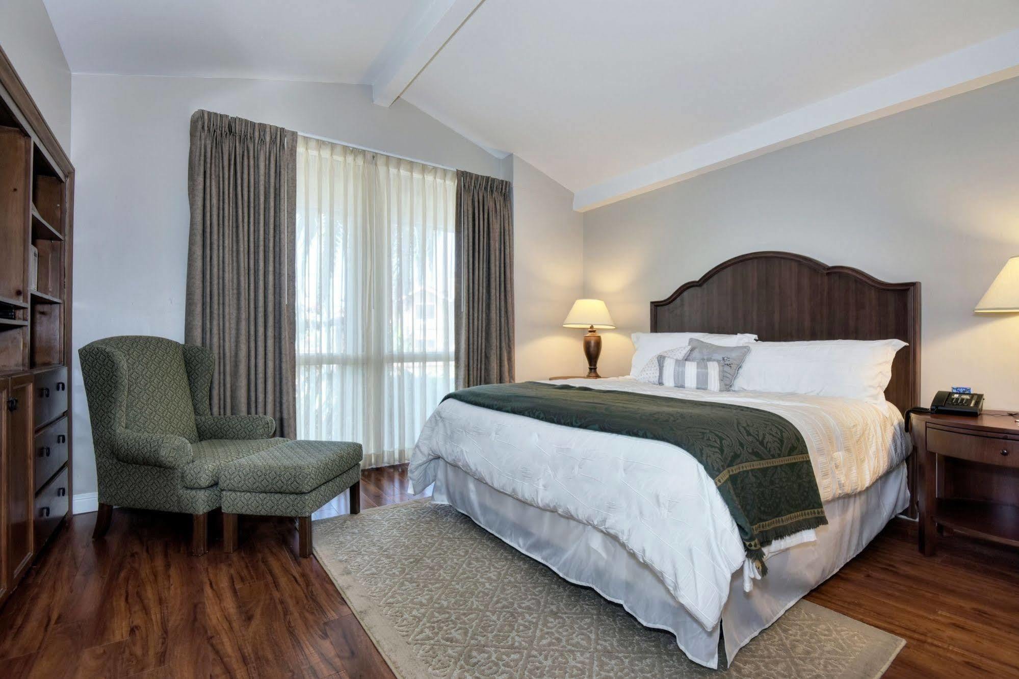 Stanford Terrace Inn パロ・アルト エクステリア 写真