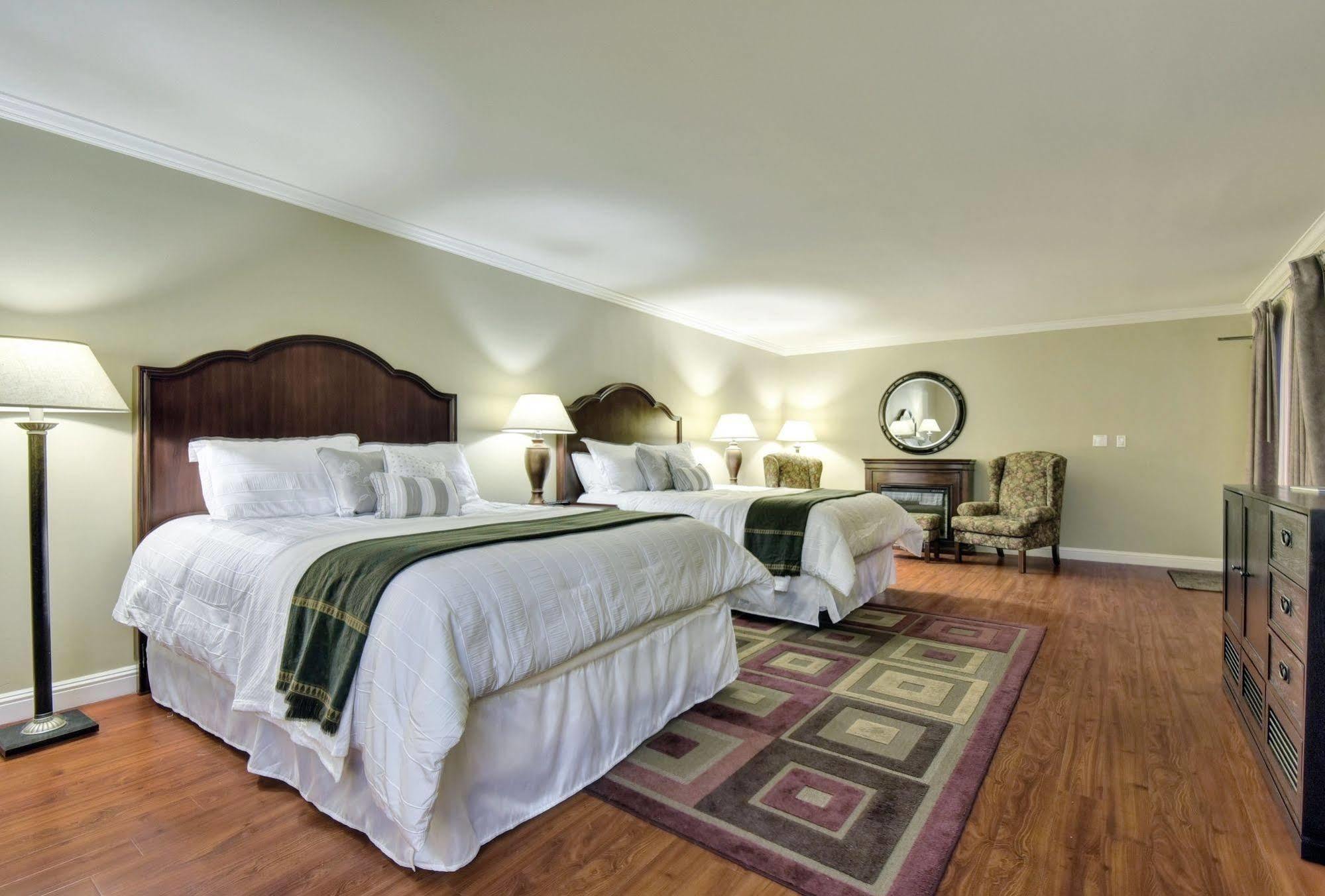 Stanford Terrace Inn パロ・アルト エクステリア 写真