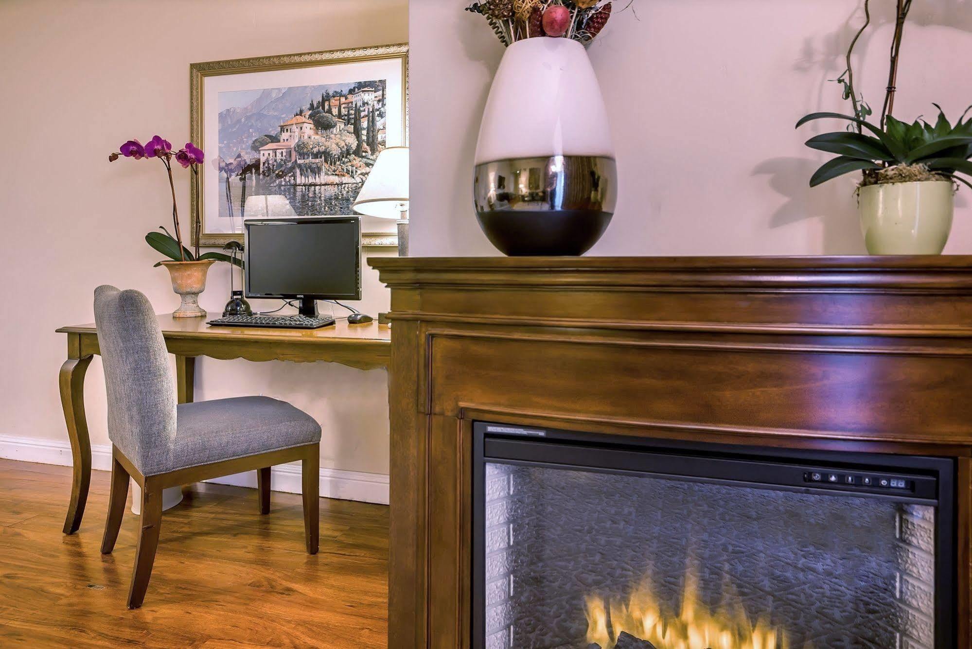 Stanford Terrace Inn パロ・アルト エクステリア 写真